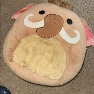 Chienda the Wooly Mammoth Squishmallow